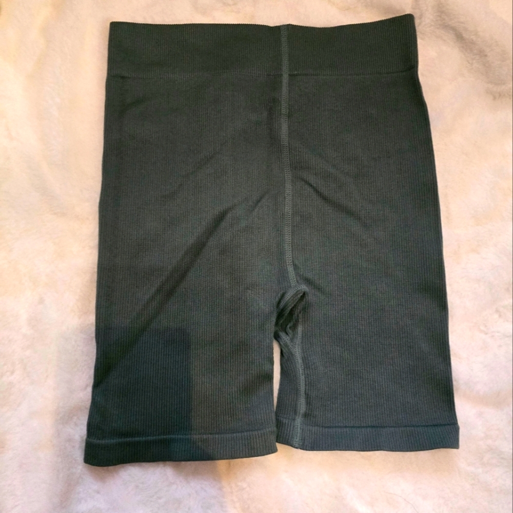 LSKD womens high waisted bike shorts, sage green, size small